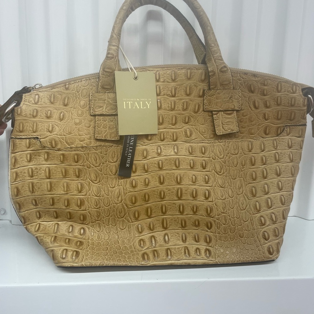 Claudia Firenze Beige Leather Bag